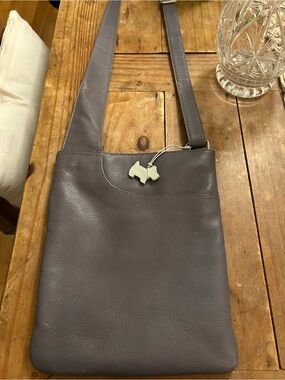 Radley London Pebbled Leather Crossbody Purse Grey Taupe with Scottie Dog Charm